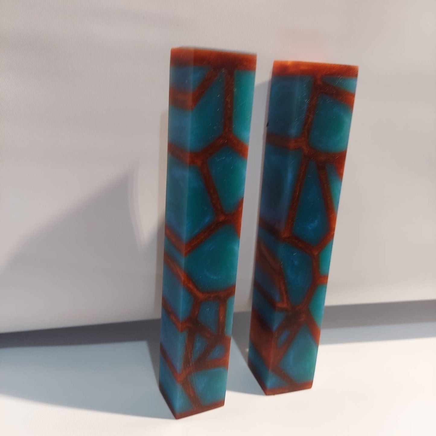 Beautiful alumilite hybrid pen blanks.