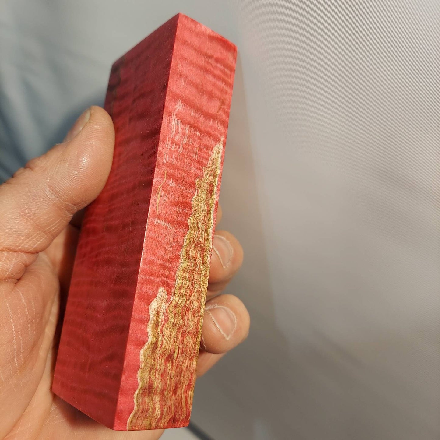 Dye stabilized curly ambrosia maple knife block. Stab wood