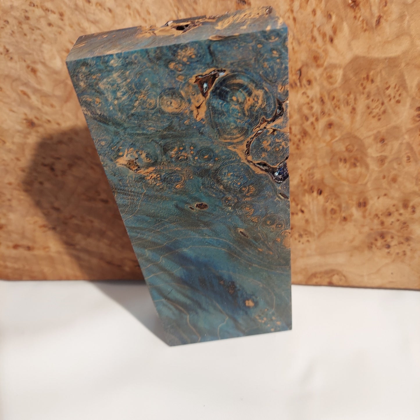 Premuim dye stabilized maple burl knife block. Stab wood